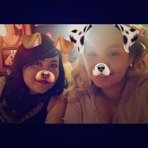 Meet your Posher, Deisy